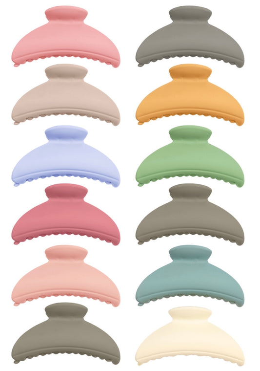 Curved Matte Hair Clip