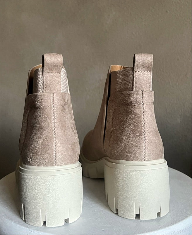 Chelsea Ankle Boots