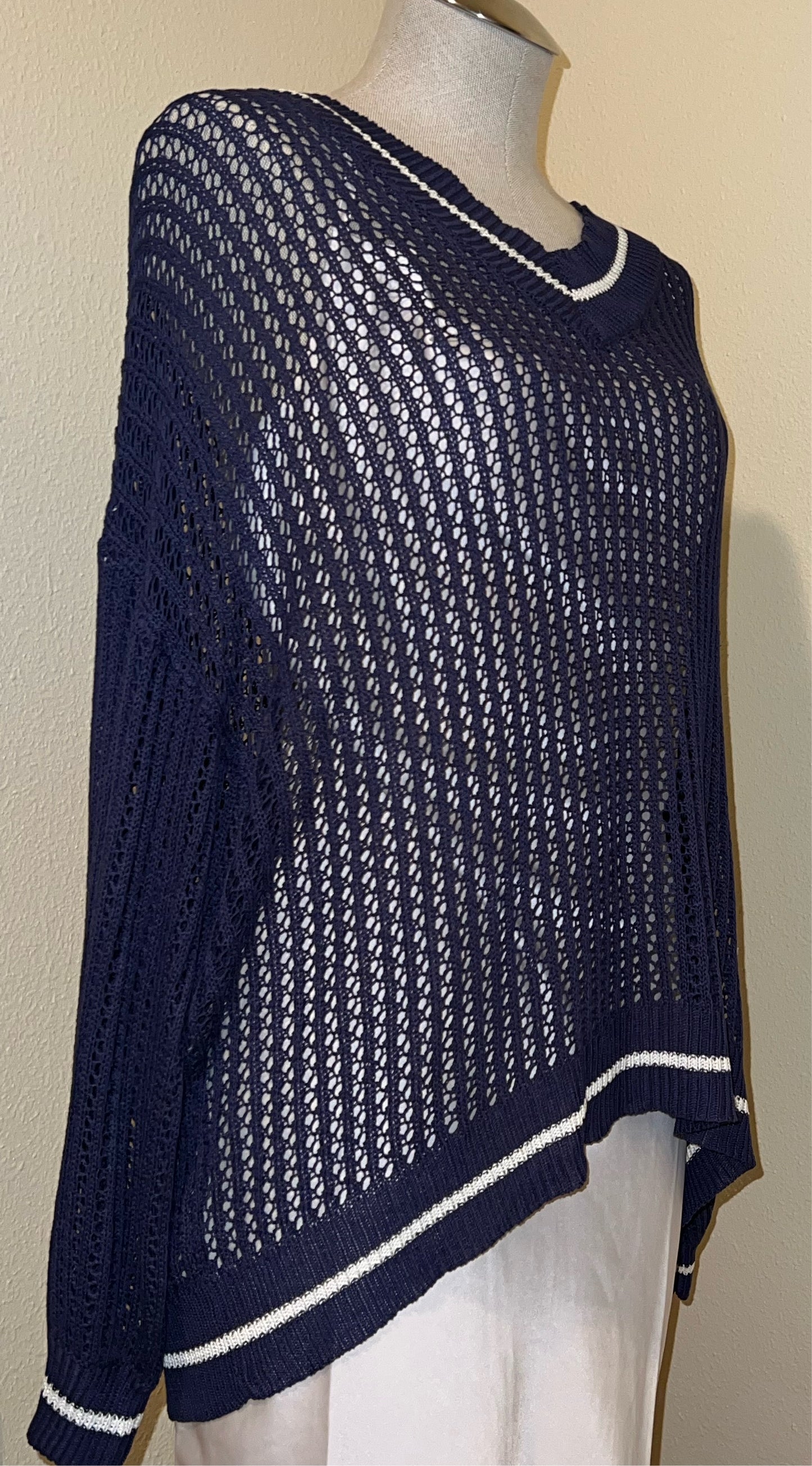 Navy Knitted a neck Top