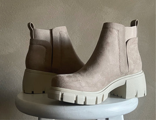 Chelsea Ankle Boots